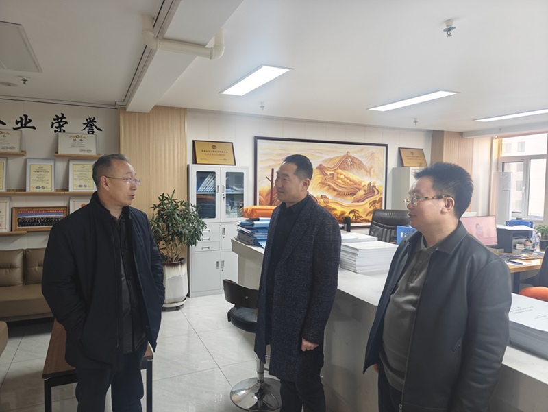 慶陽市總工會領導蒞臨信合與恒達公司參觀指導，共謀企業發展新篇章
