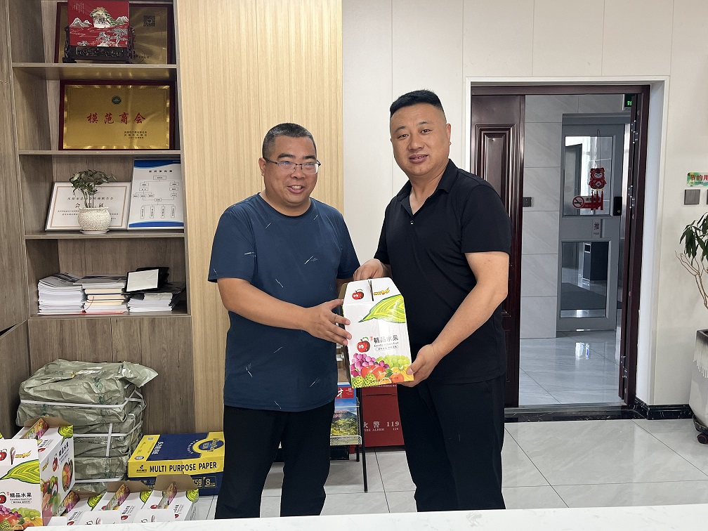 甘肅信合工程設計有限公司工會委員會 為員工發放夏日高溫福利